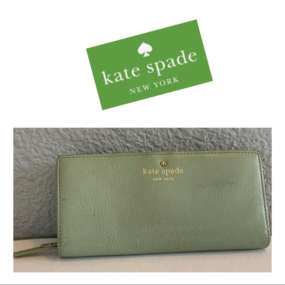 MINT GREEN LEATHER ZIP AROUND WALLET